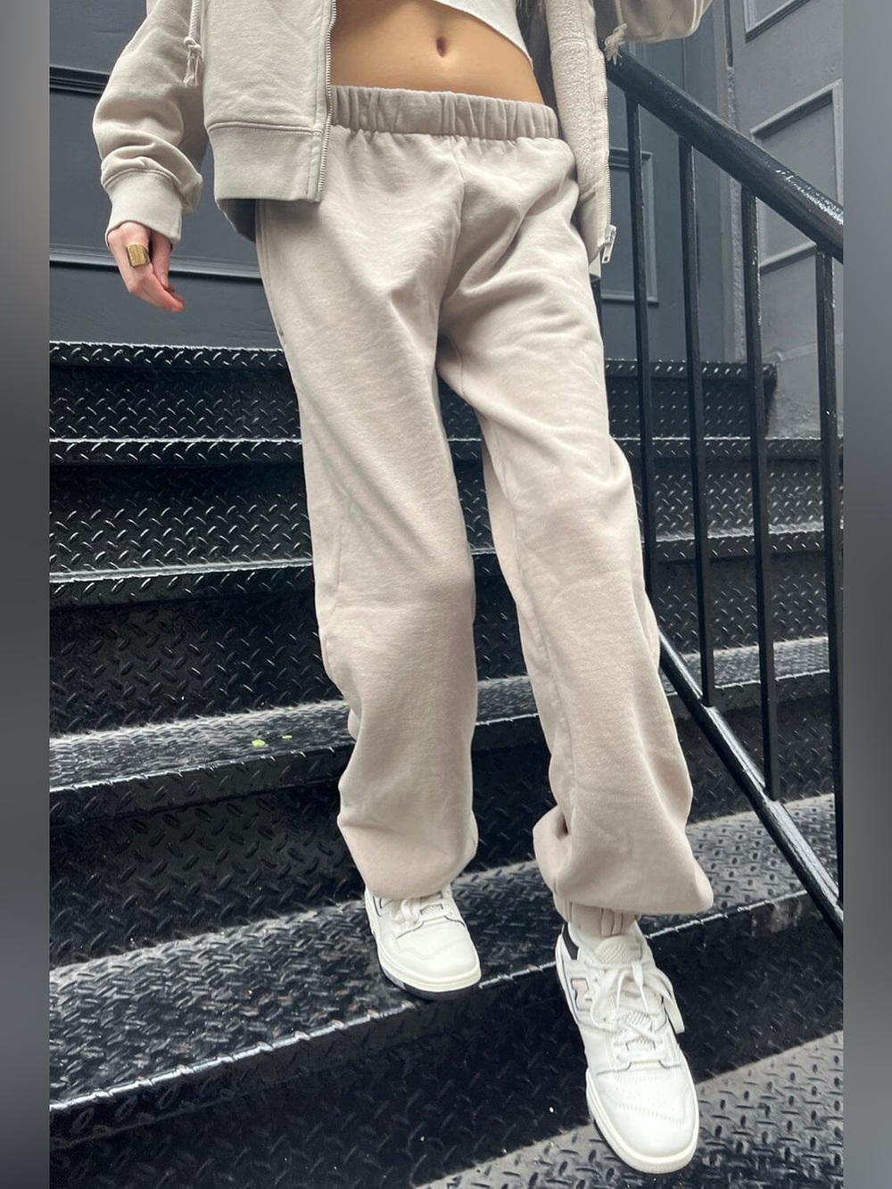 Brandy Melville Rosa Sweatpants